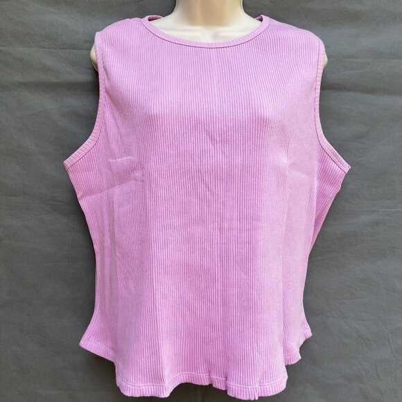 Briton Court Tops - NWT Briton Court Size Large Pink Ribbed Knit Tank Top Sleeveless Crew Neck